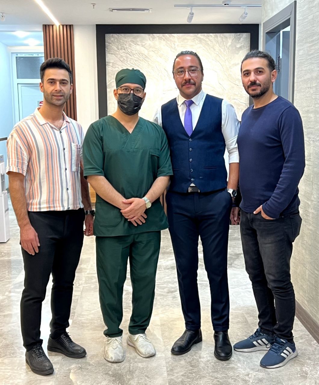 رضا المرضى الأعزاء بعد ثلاثة أشهر من الزراعة